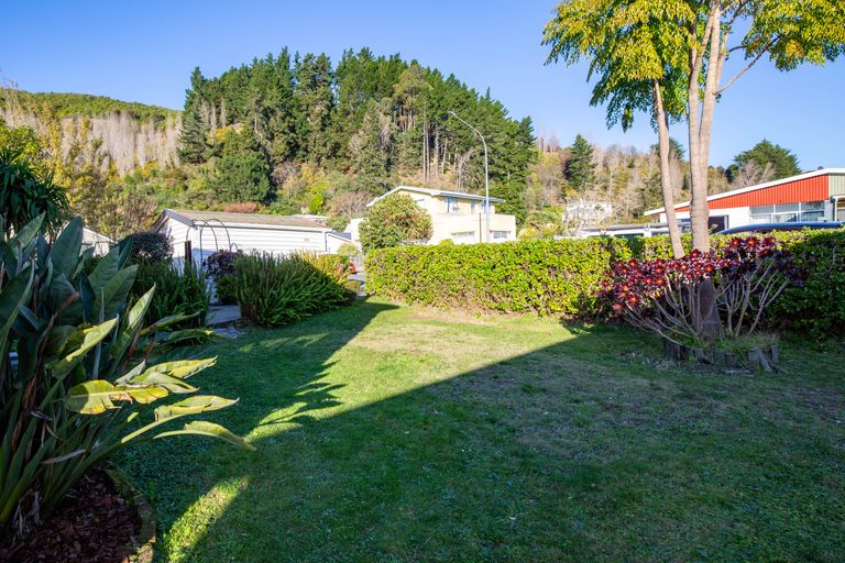 Photo of property in 105 Grove Street, The Wood, Nelson, 7010