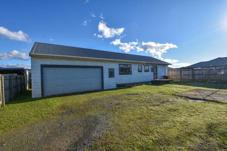 Photo of property in 74 Kent Street, Carterton, 5713