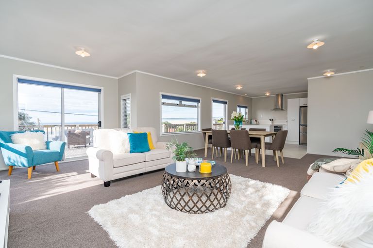 Photo of property in 38 Cheviot Street, Mangawhai Heads, Mangawhai, 0505