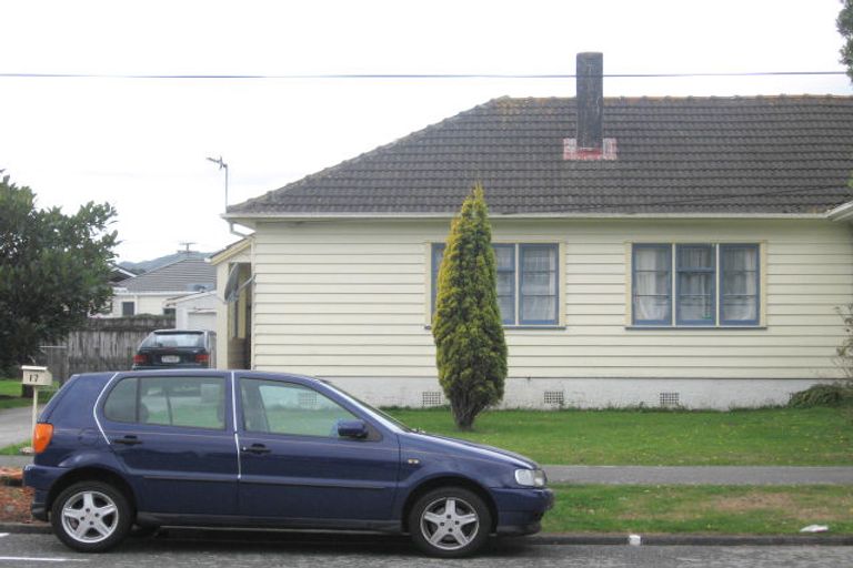 Photo of property in 17 Mitchell Street, Epuni, Lower Hutt, 5011