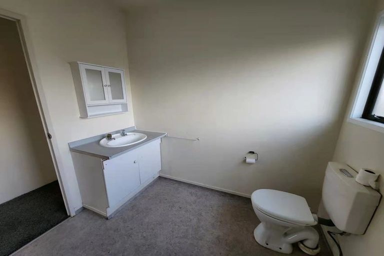 Photo of property in 9a Foxlaw Street, Randwick Park, Auckland, 2105