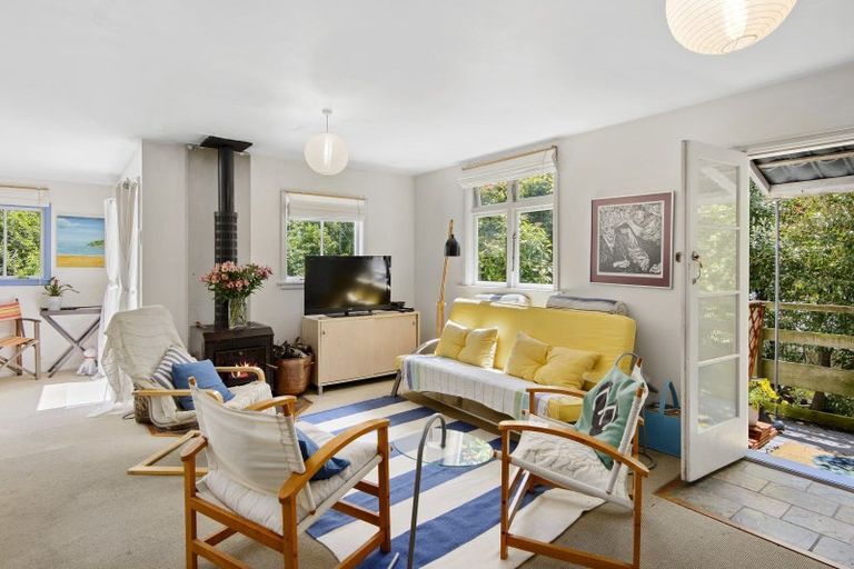 Photo of property in 8 Purau Avenue, Diamond Harbour, 8972