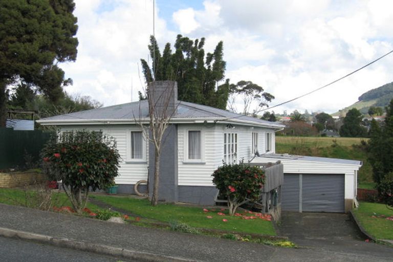 Photo of property in 8 Charles Street, Te Kamo, Whangarei, 0112