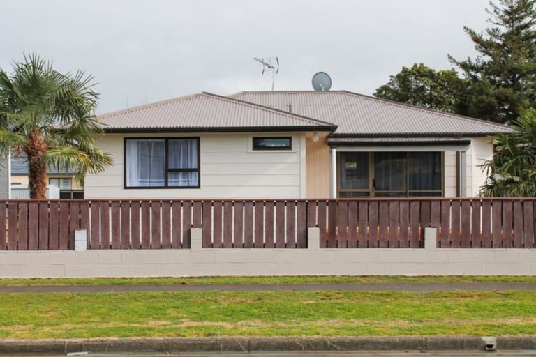 Photo of property in 11 Stanley Road, Te Hapara, Gisborne, 4010