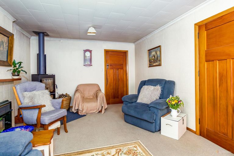 Photo of property in 76 Shearman Street, Waimate, 7924