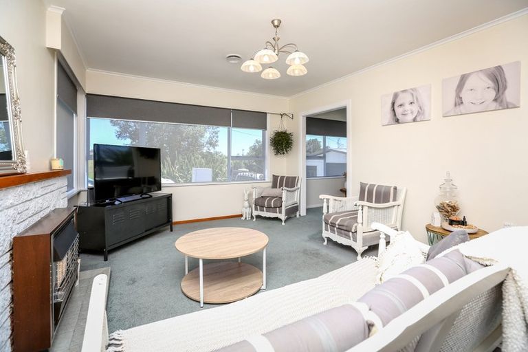 Photo of property in 185 Omata Road, Blagdon, New Plymouth, 4310