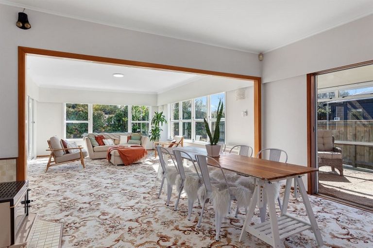 Photo of property in 28 Bridge Street, Edgecumbe, 3120