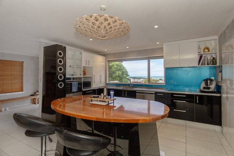 Photo of property in 19 Ashburn Street, Oamaru North, Oamaru, 9400