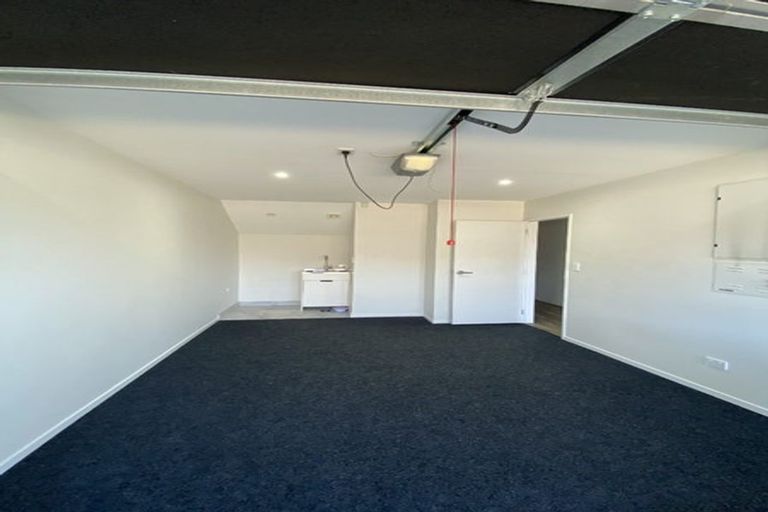 Photo of property in 99b Mahia Road, Wattle Downs, Auckland, 2103