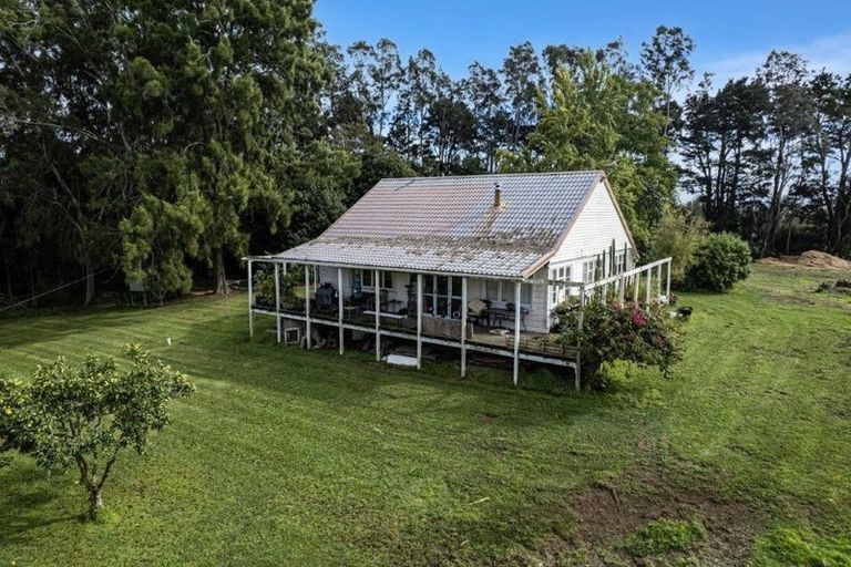 Photo of property in 8 Draffin Road, Poroti, Whangarei, 0179