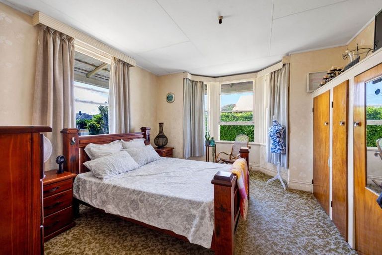 Photo of property in 68 Domett Street, Opunake, 4616