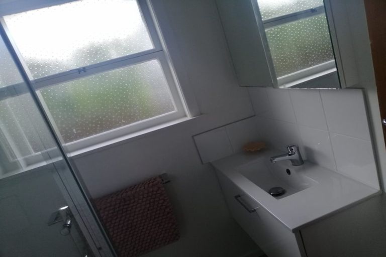 Photo of property in 5/87 Lake Road, Belmont, Auckland, 0622