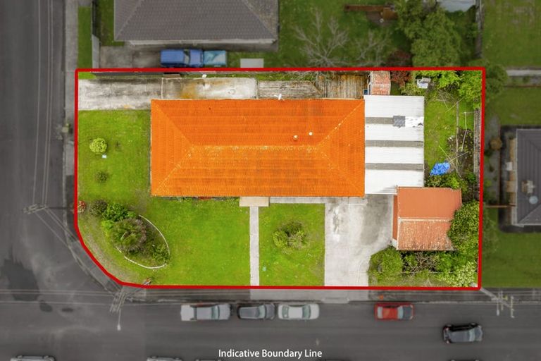 Photo of property in 3 Sunnyside Crescent, Papatoetoe, Auckland, 2025