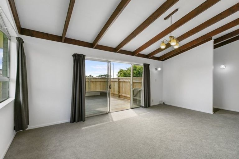 Photo of property in 148 Kingswood Road, Brookfield, Tauranga, 3110