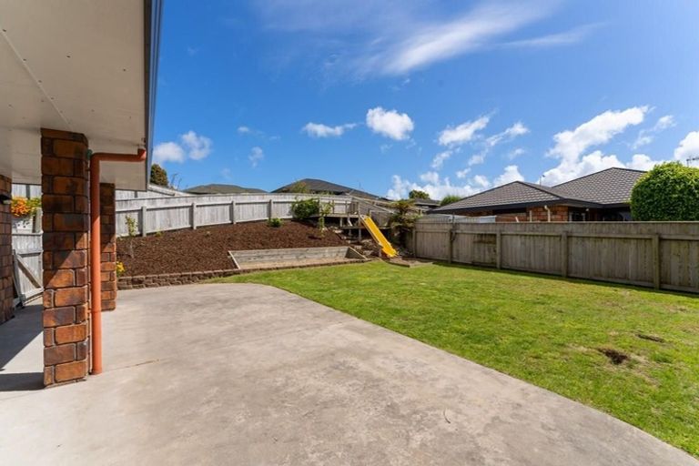 Photo of property in 7 Lambert Way, Paraparaumu, 5032