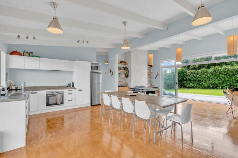 Photo of property in 15 Waterman Drive, Langs Beach, Waipu, 0582