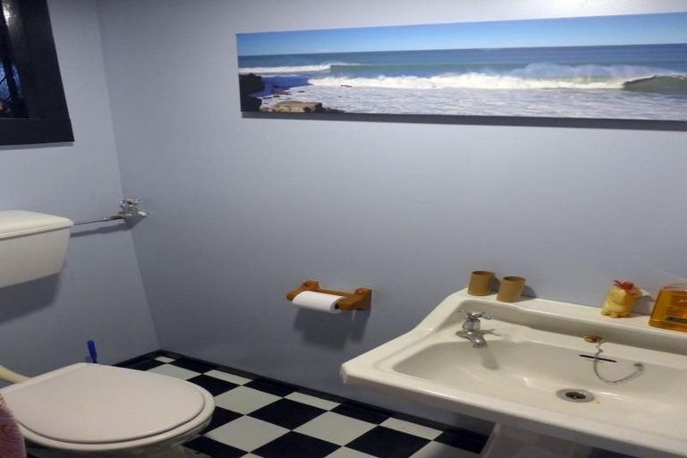 Photo of property in 13 Hornsey Road, Bluff Hill, Napier, 4110