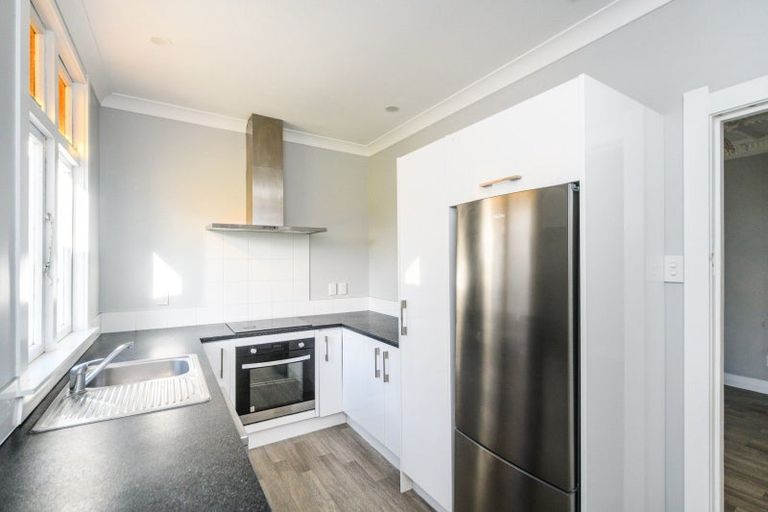 Photo of property in 51 Burns Avenue, Takaro, Palmerston North, 4412