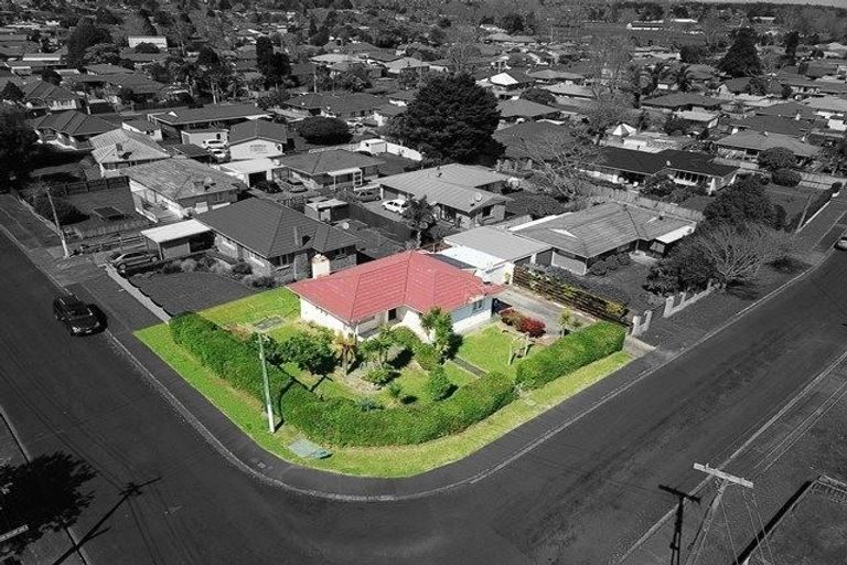 Photo of property in 1/5 Cameron Street, Papakura, 2110