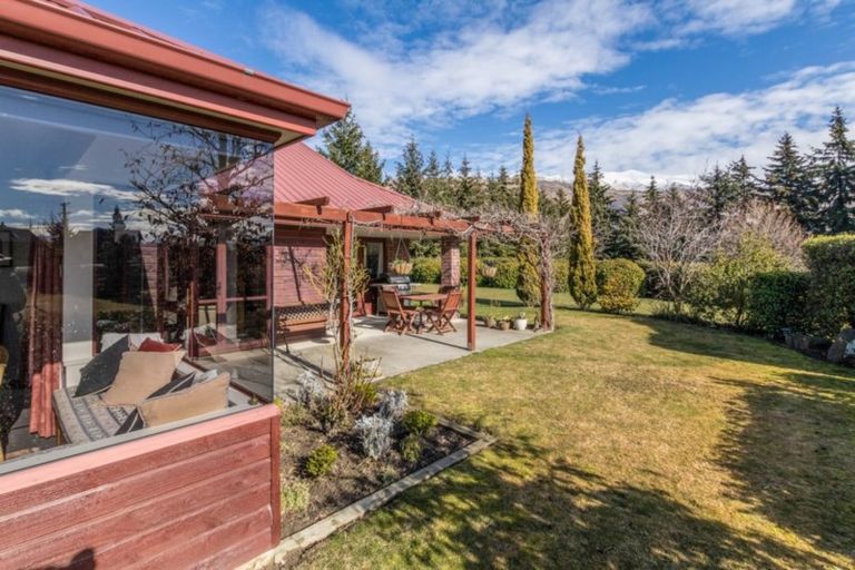 Photo of property in 18 Orchard Road, Wanaka, 9382