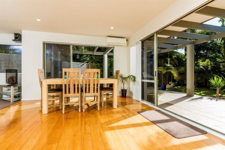 Photo of property in 7a Valley Road, Browns Bay, Auckland, 0630