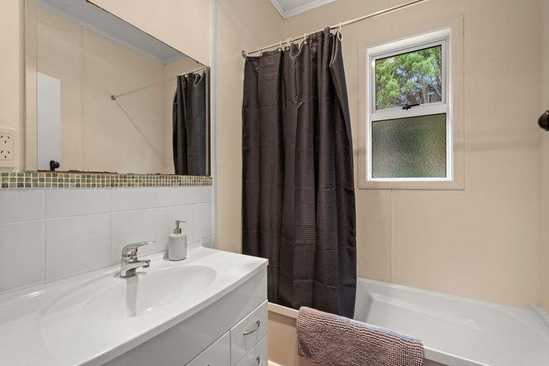 Photo of property in 104a Glue Pot Road, Oropi, 3173