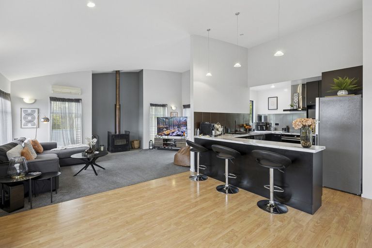 Photo of property in 213 Somerville Street, Shiel Hill, Dunedin, 9013