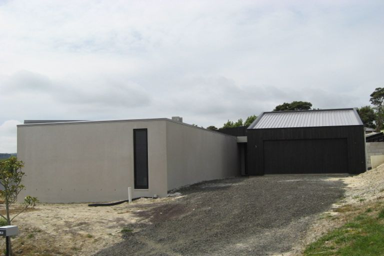 Photo of property in 53 Freshfields Road, Waimauku, 0812
