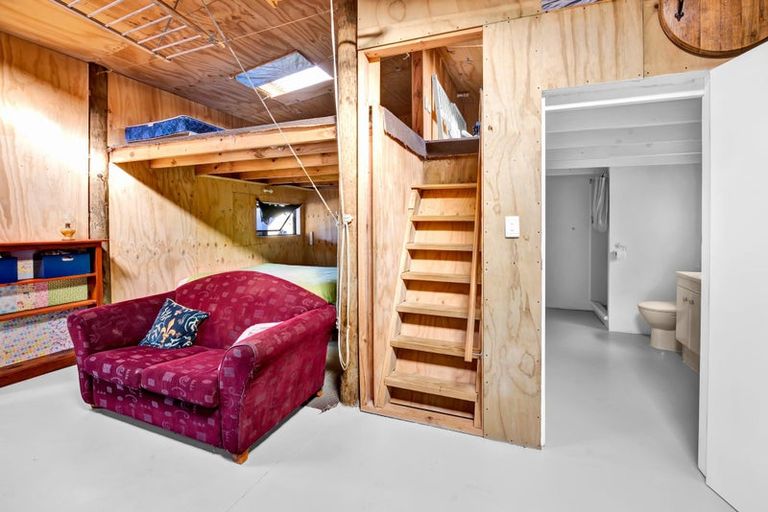 Photo of property in 28 Bridger Place, Eltham, 4322