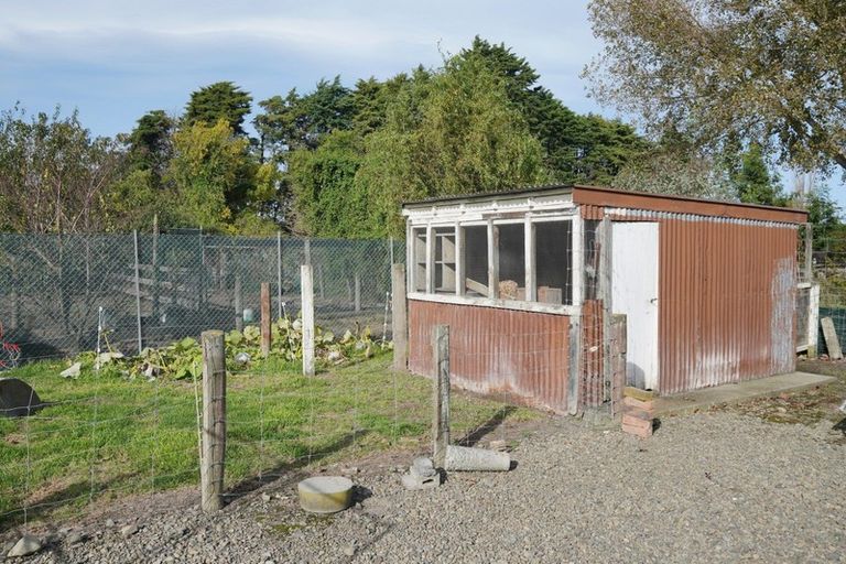 Photo of property in 49 Old Main Road North, Leithfield, Amberley, 7481