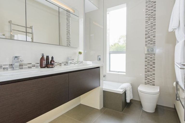 Photo of property in 156a Bassett Road, Remuera, Auckland, 1050