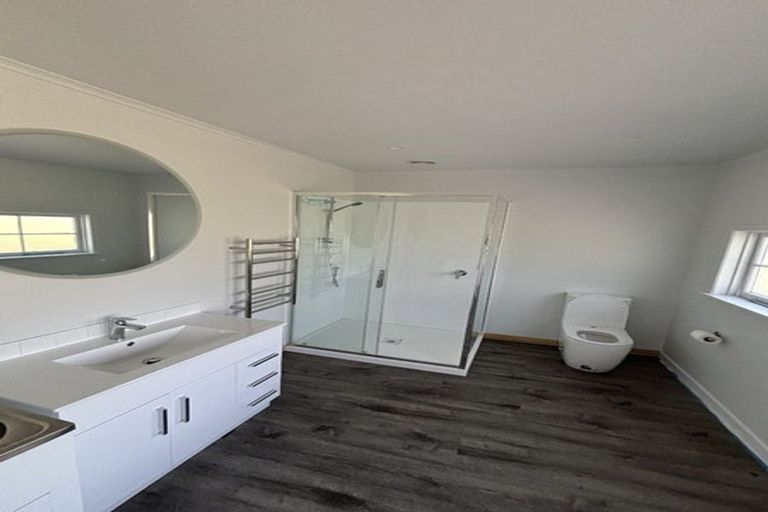 Photo of property in 57 Hanham Road, Kumeu, 0891