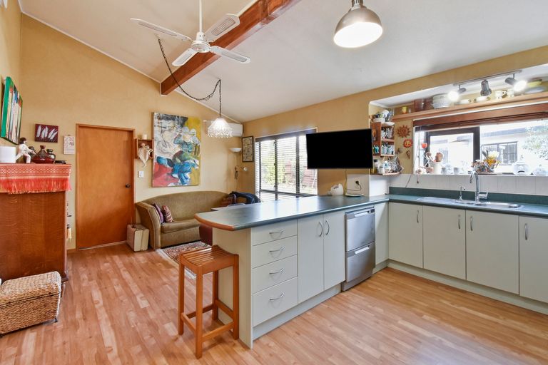 Photo of property in 32 Lorelei Place, Opaheke, Papakura, 2113