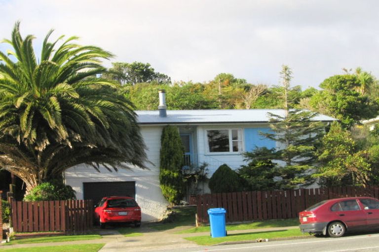 Photo of property in 122 Major Drive, Kelson, Lower Hutt, 5010