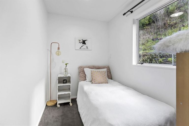 Photo of property in 17a Arawata Terrace, Fernhill, Queenstown, 9300