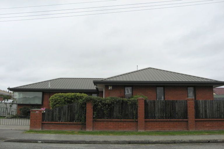 Photo of property in 2a Manchester Place, Rangiora, 7400