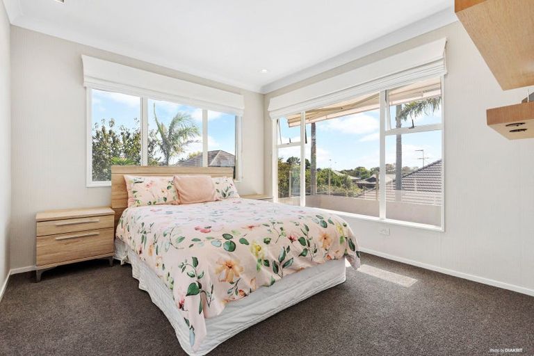 Photo of property in 6 Girdhar Place, Pukekohe, 2120