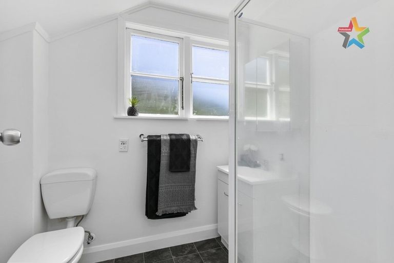 Photo of property in 13 Boyd Grove, Naenae, Lower Hutt, 5011