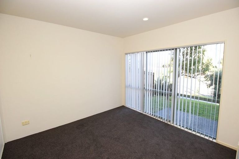 Photo of property in 247 Alec Craig Way, Gulf Harbour, Whangaparaoa, 0930