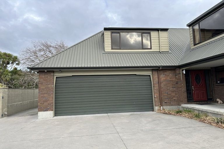 Photo of property in 37 East Street, Terrace End, Palmerston North, 4410