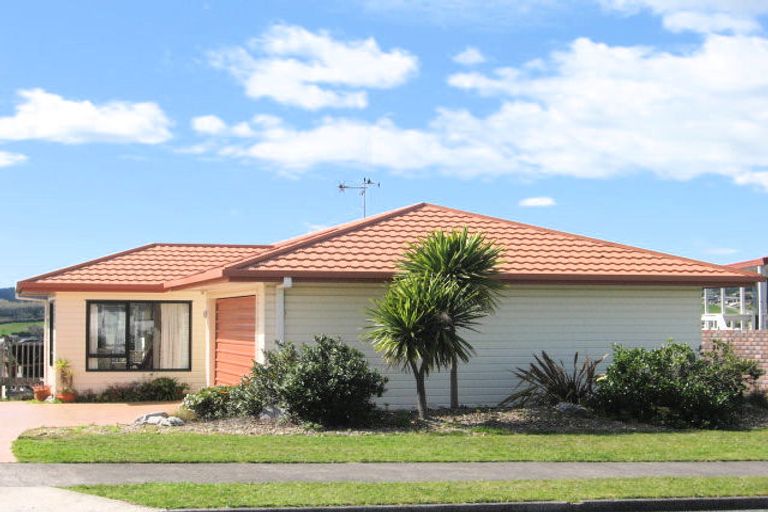 Photo of property in 18 Philomel Crest, Welcome Bay, Tauranga, 3112