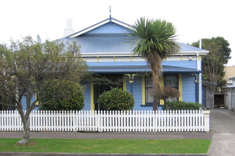 Photo of property in 28 Lombard Street, Palmerston North, 4410