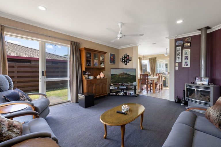 Photo of property in 27 Lotus Avenue, Mount Maunganui, 3116