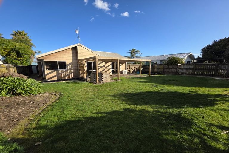 Photo of property in 11 Commodore Avenue, Flagstaff, Hamilton, 3210