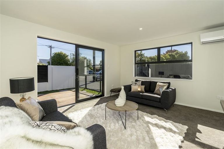 Photo of property in 65b Aorangi Road, Bryndwr, Christchurch, 8053