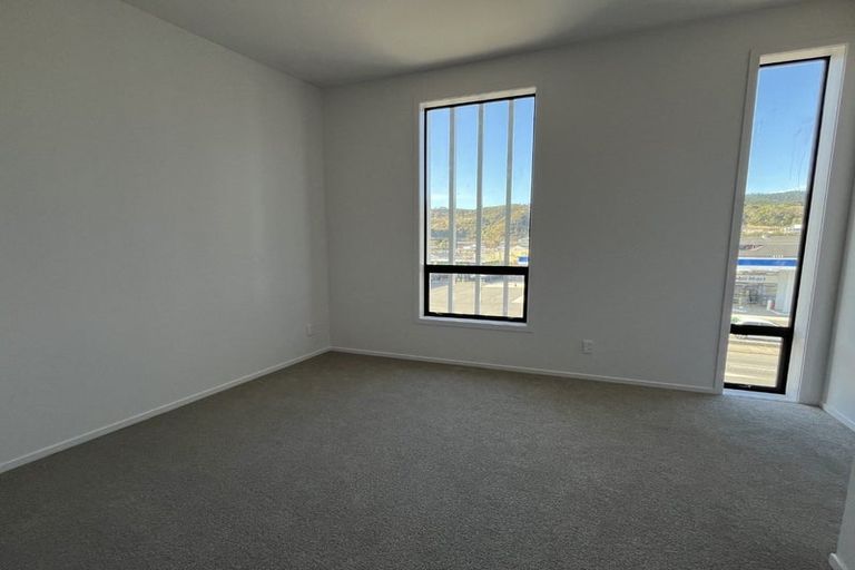 Photo of property in 49 Kamahi Place, Paraparaumu, 5032