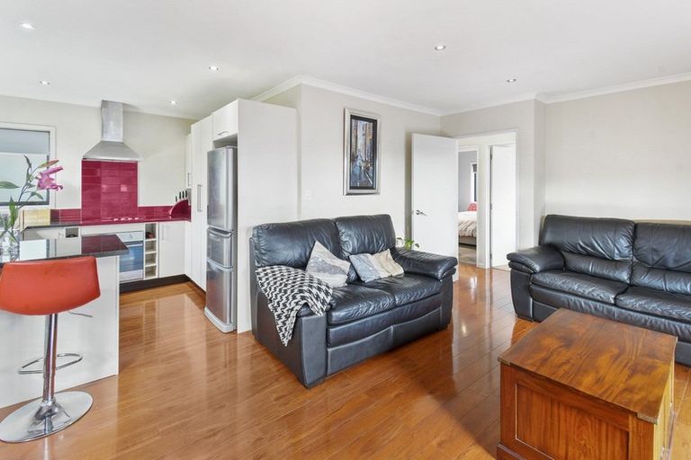 Photo of property in 41a Brylee Drive, Conifer Grove, Takanini, 2112