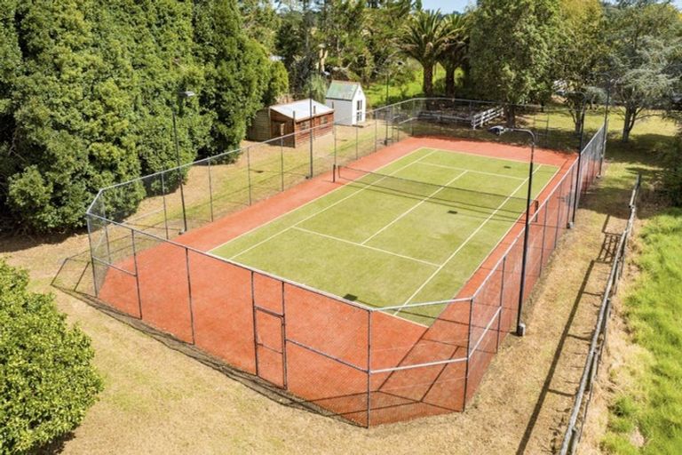 Photo of property in 37 Green Road, Dairy Flat, Albany, 0792