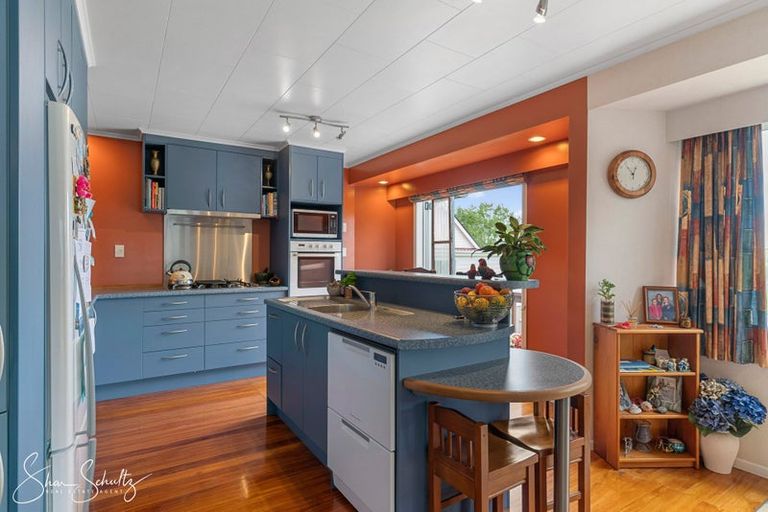 Photo of property in 7 Griffin Road, Maungaturoto, 0520