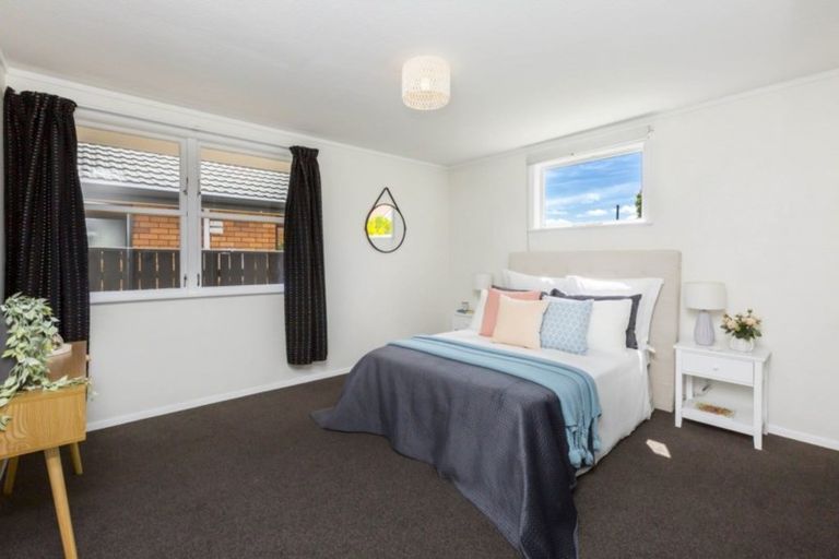 Photo of property in 30a Exchange Street, Ebdentown, Upper Hutt, 5018